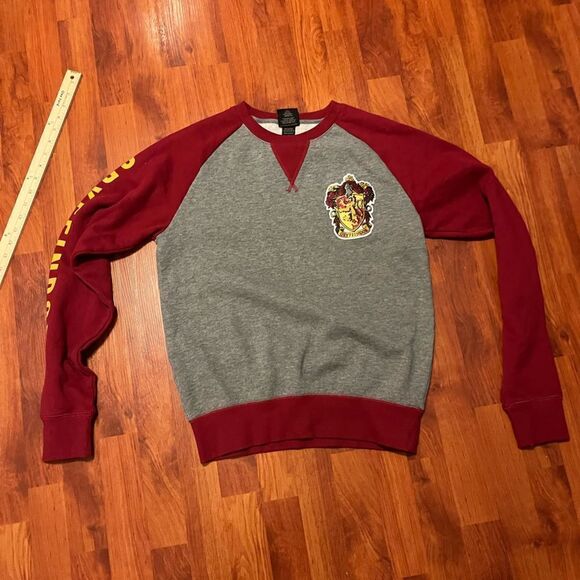 Universal Studios Harry Potter Gryffindor Sweatshirt
Size Small. - Picture 2 of 8